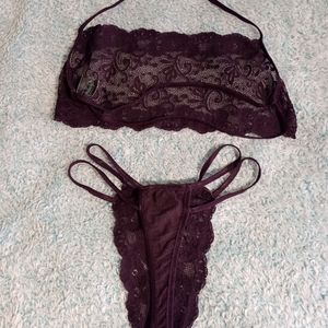 Burgundy lace top & v-string panties